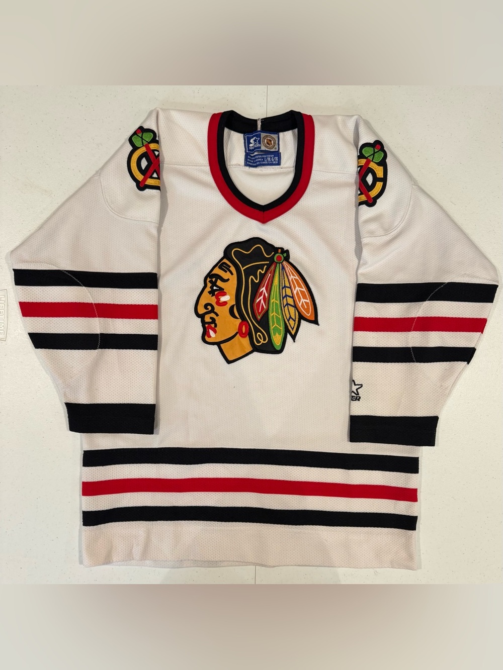 Vintage 90’s STARTER Chicago Blackhawks NHL hockey jersey size boys large XL